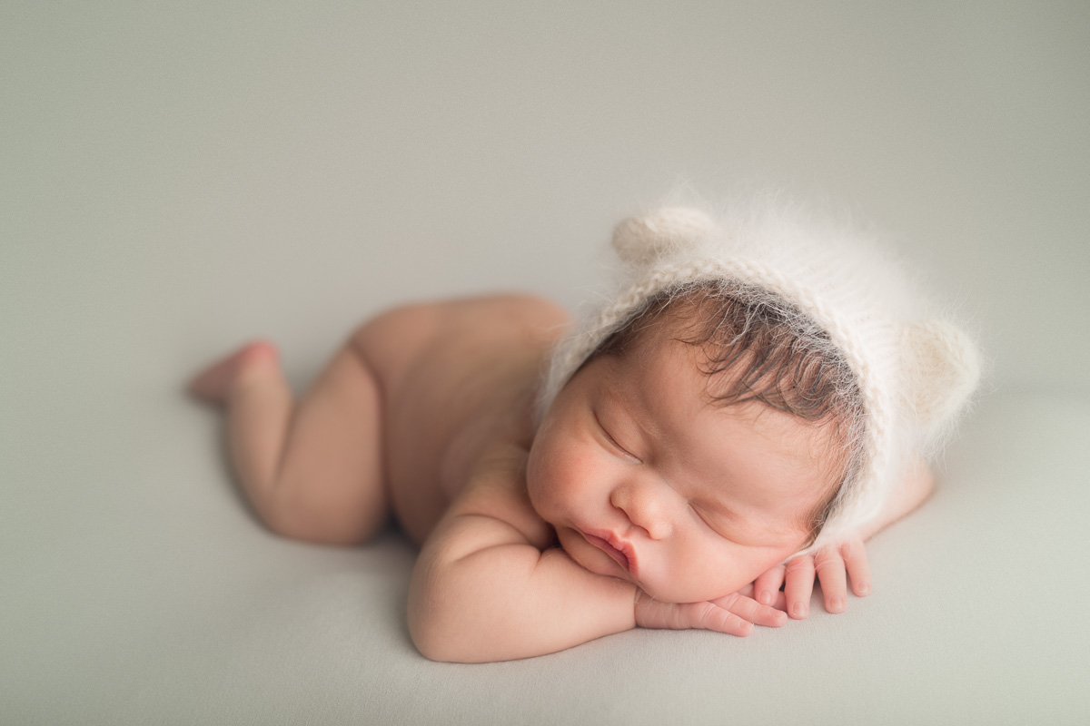 Newborn Photographer: How to Choose One?
